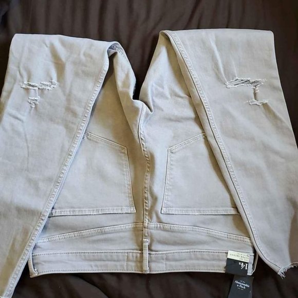 Abercrombie & Fitch Jeans - Picture 2 of 6